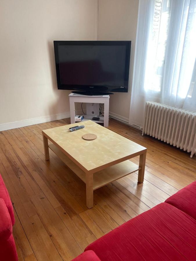 Erliz Apartment Noyon Ngoại thất bức ảnh