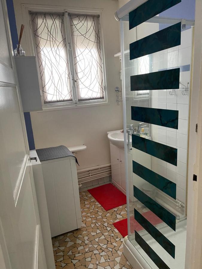 Erliz Apartment Noyon Ngoại thất bức ảnh